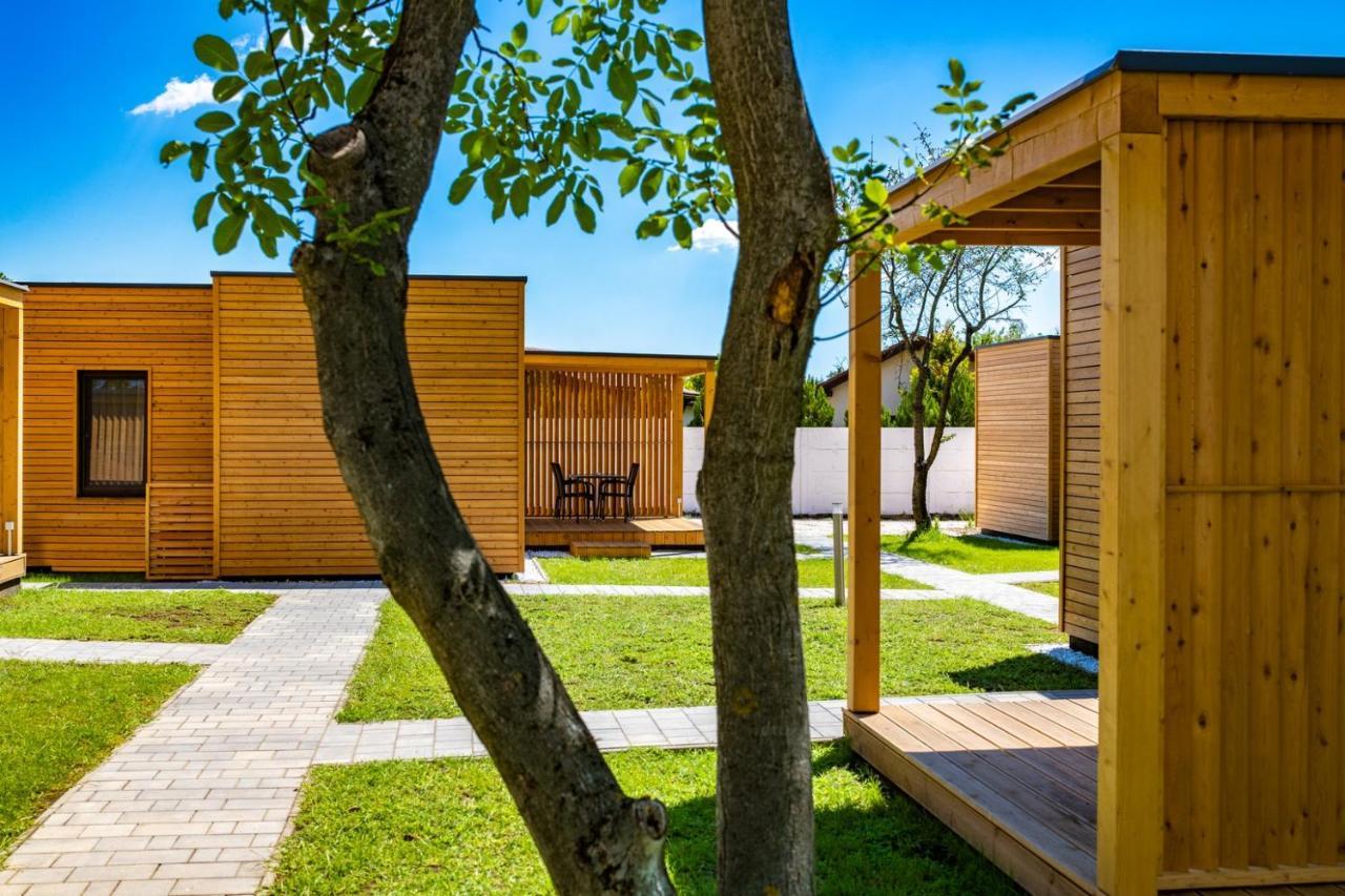 Zsory Liget Camping & Resort Mezőkövesd Buitenkant foto